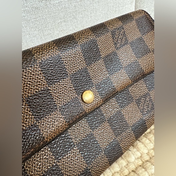 Authentic Louis Vuitton Damier long snap wallet CA0062 - Picture 6 of 14